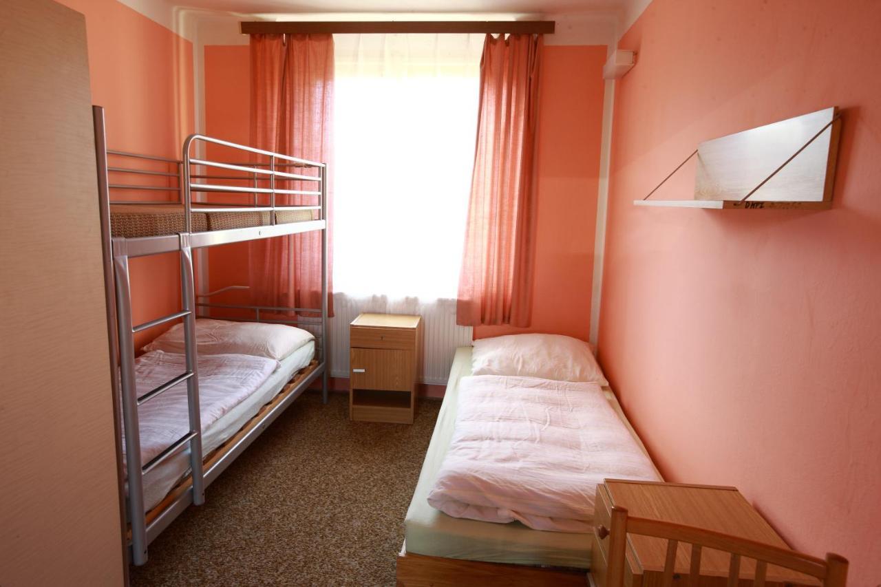 Hotel Slavie Klášterec nad Ohří Exterior foto